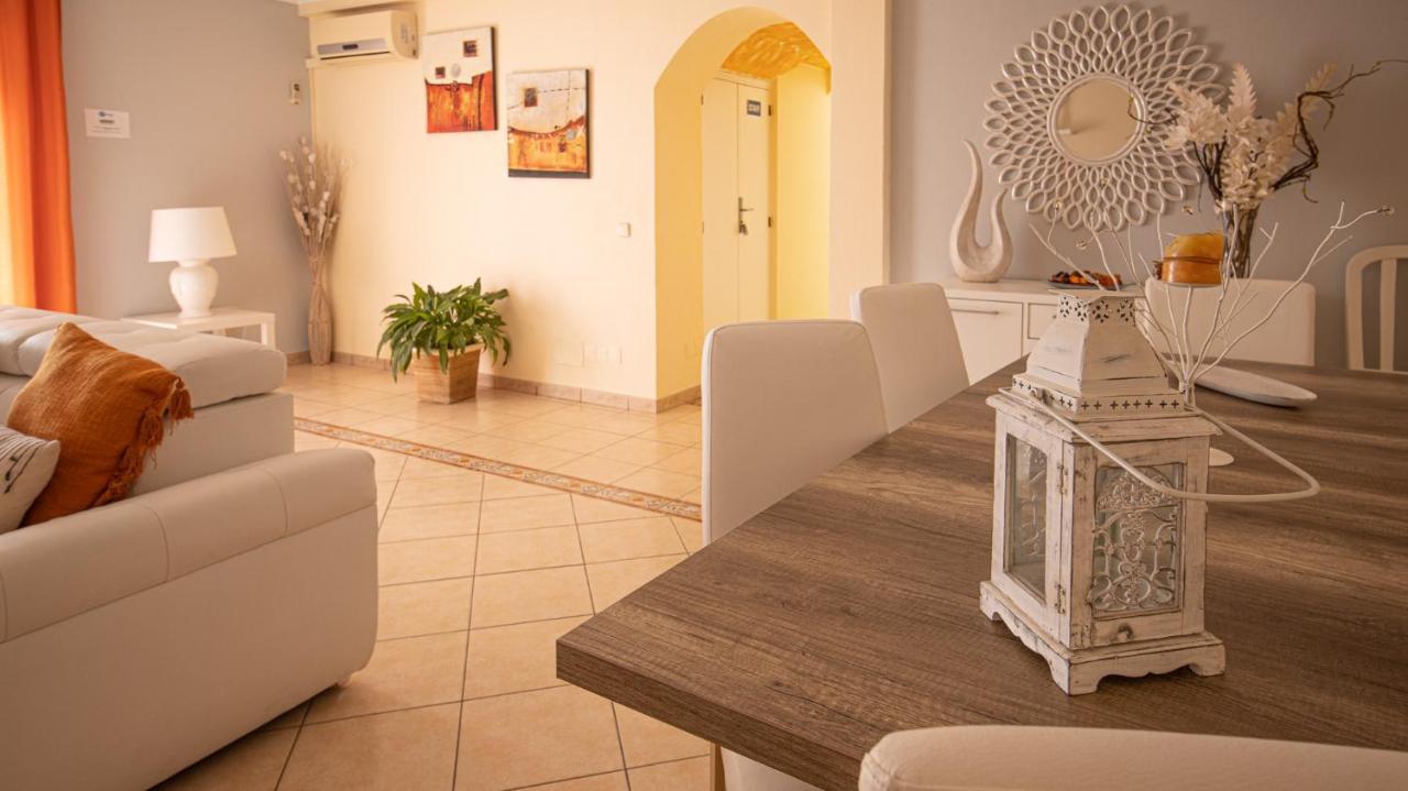 Vila Da Encosta - Private - Heated Swimming Pool - By Bedzy Albufeira Exterior foto
